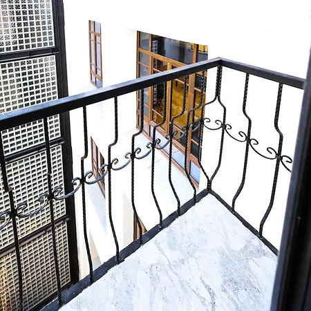 Hotell Galata Master