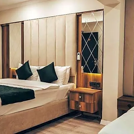 Galata Master Hotel 3*